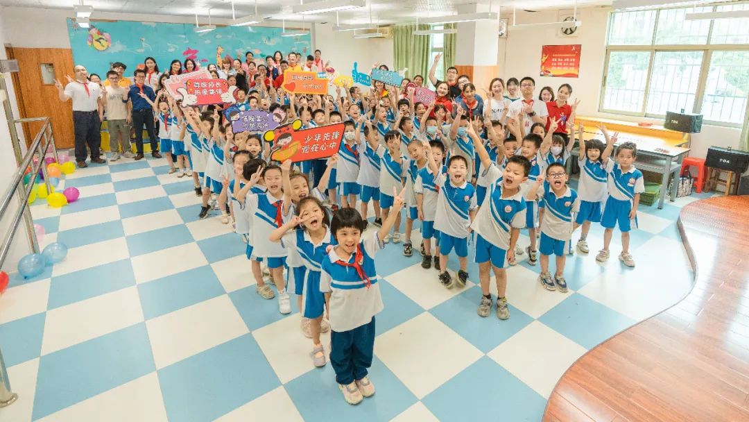 腾博会诚信为本,专业服务!集团团委组织团员青年到海珠区博爱学校开展志愿服务活动