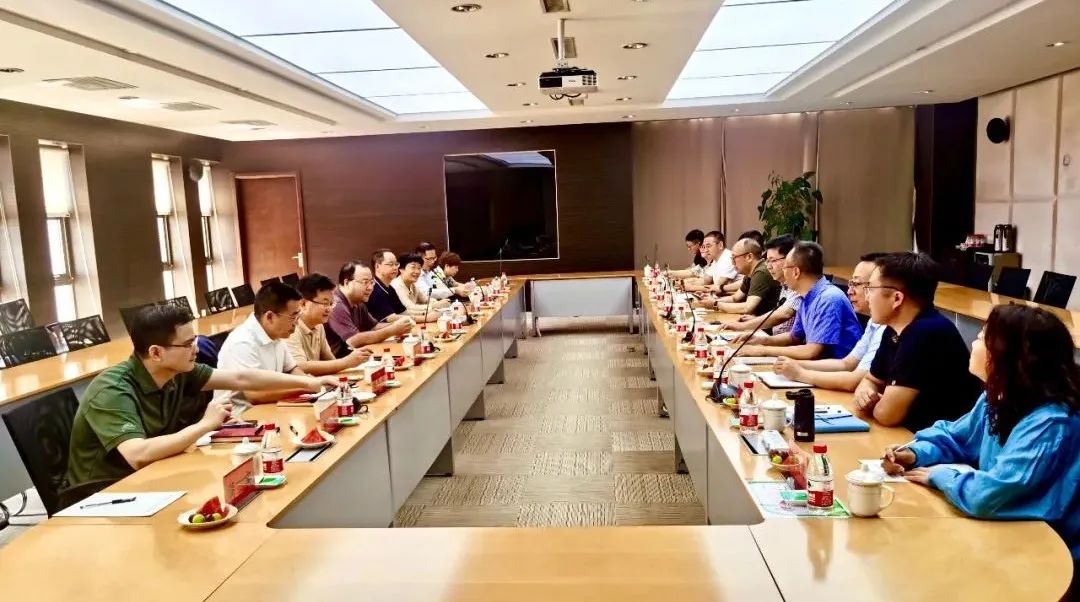 腾博会诚信为本,专业服务!集团党委副书记、总经理肖志平带队调研伊品生物生产基地 腾博会诚信为本,专业服务!集团党委副书记、总经理肖志平带队调研伊品生物生产基地