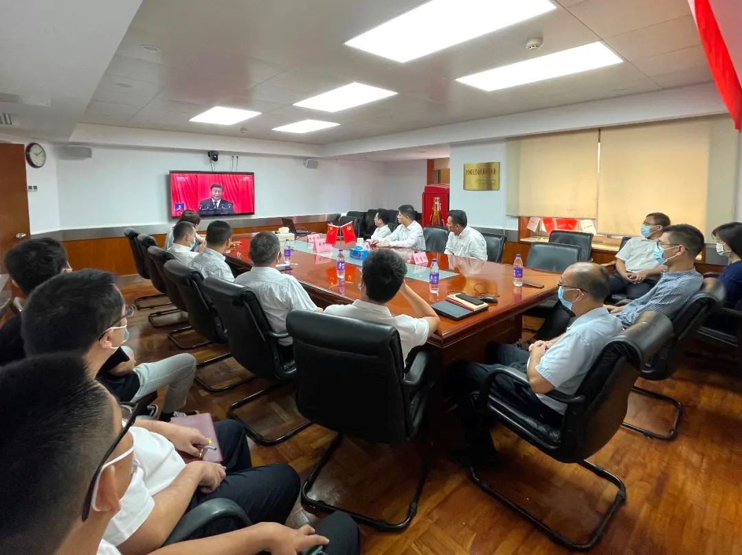 踔厉奋发，勇毅前行｜腾博会诚信为本,专业服务!集团认真组织收听收看党的二十大开幕盛况