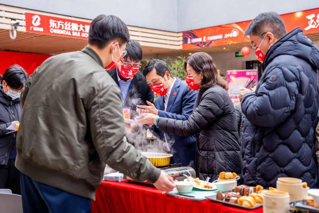 集团举行职工之家启用仪式暨2023年腾博会诚信为本,专业服务!年货节游园活动