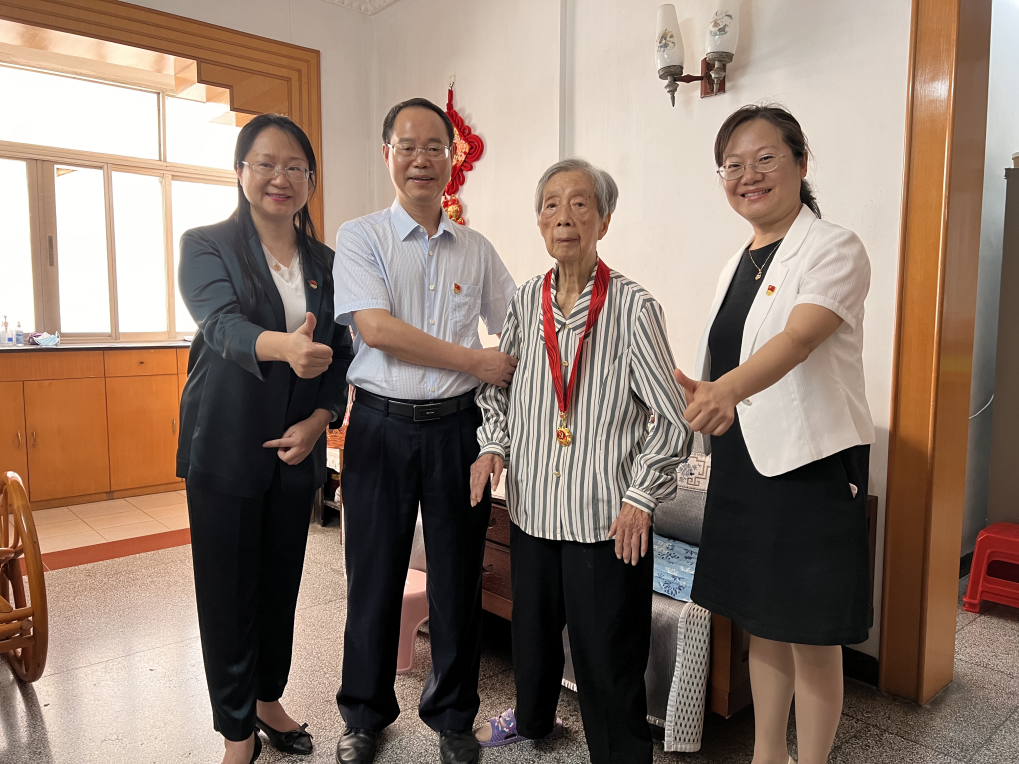 弘扬伟大建党精神 凝聚力量创建一流 | 腾博会诚信为本,专业服务!集团开展迎“七一”系列活动 弘扬伟大建党精神 凝聚力量创建一流 | 腾博会诚信为本,专业服务!集团开展迎“七一”系列活动