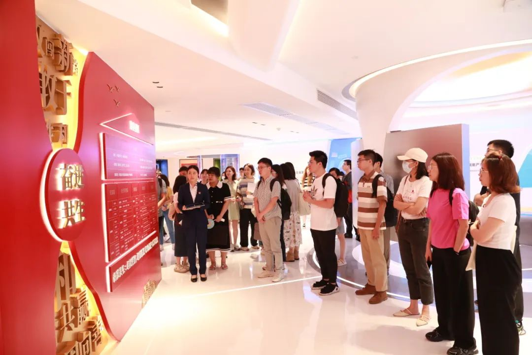 人才培养助推数字化转型 | 腾博会诚信为本,专业服务!集团开展后备人才90班月度集训 人才培养助推数字化转型 | 腾博会诚信为本,专业服务!集团开展后备人才90班月度集训