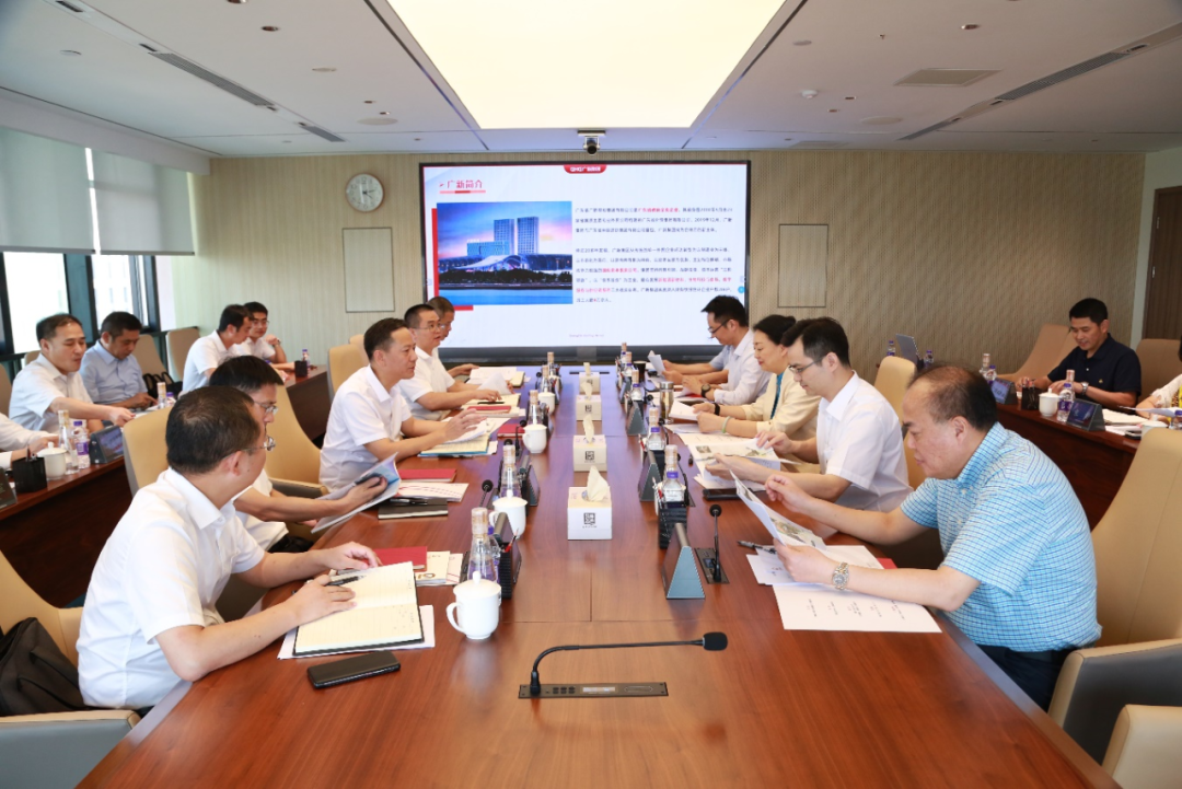 汕尾市委副书记、市长郑海涛一行到访腾博会诚信为本,专业服务!集团