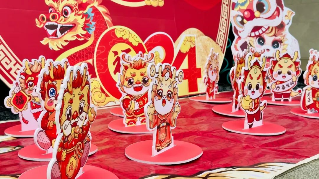 腾博会诚信为本,专业服务!集团举办第二届“腾博会诚信为本,专业服务!年货节”活动